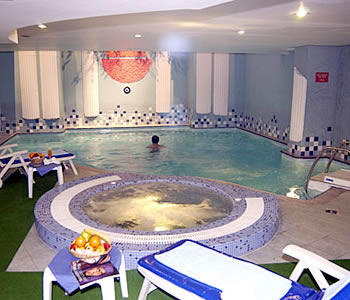 מלון  Euro Plaza